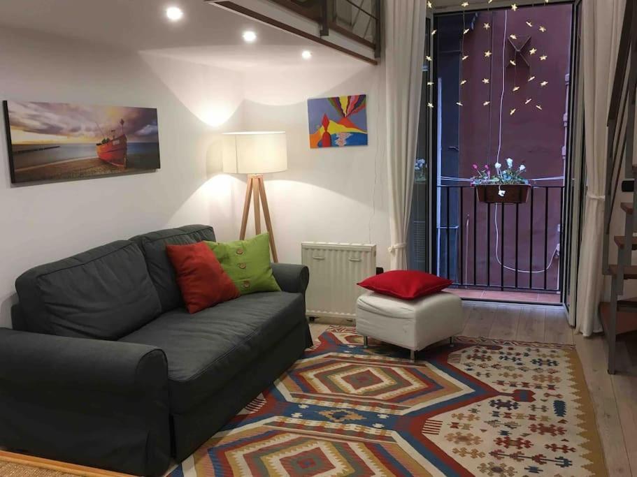 Ferienwohnung Casa Via Toledo. Centralissima E Vicina Al Porto Neapel Exterior foto